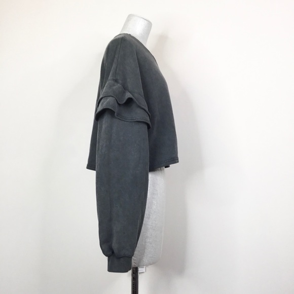 7 For All Mankind Black Ruffle Crop Sweatshirt - Picture 4 of 10